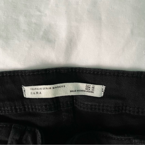 ZARA | Love Your Curves Black Skinny Jeans - Picture 4 of 7
